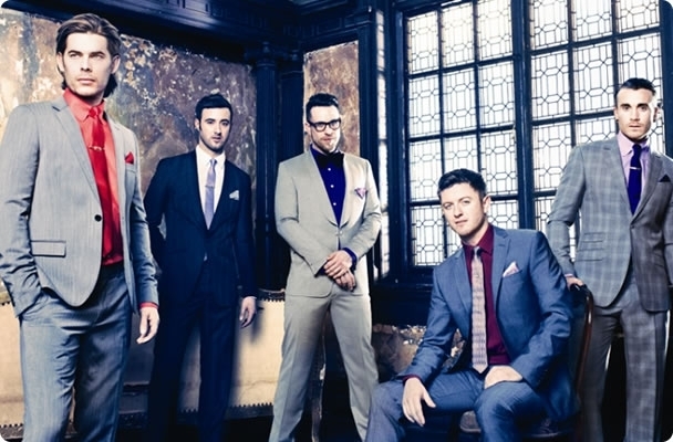 The Overtones - Painting The Town